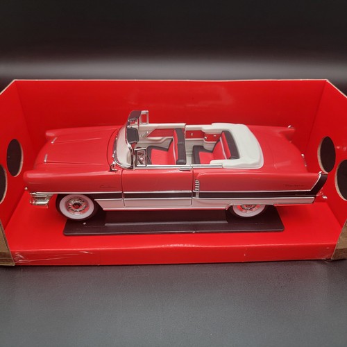 Road Signature Collection 1955 Packard Caribbean Maßstab 1:18 Diecast - Bild 6 von 9