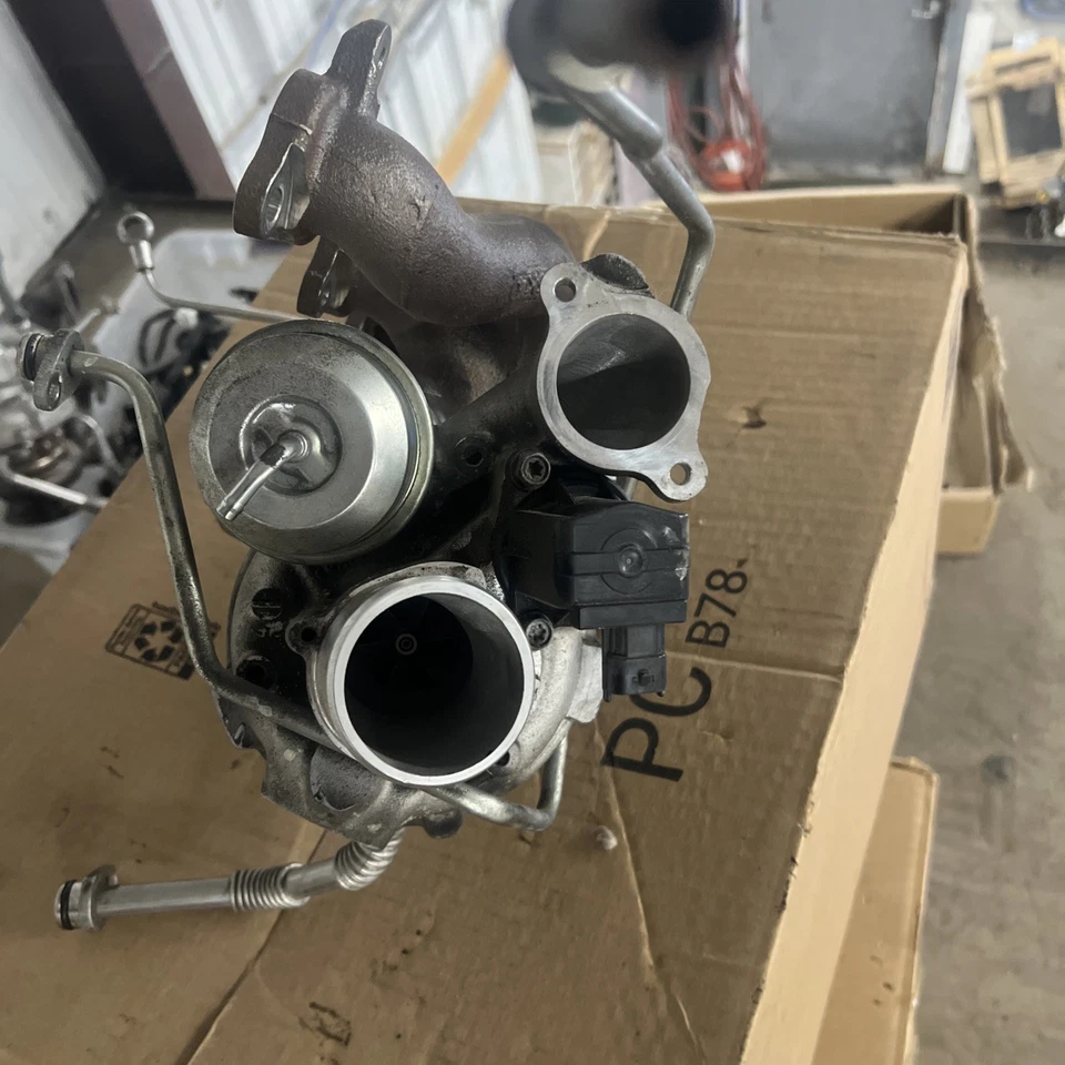 Turbocompresor izquierdo 14-24 Maserati Ghibli Levante M157 turbo cargador colector OEM Foto 3 de 4