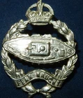 WW2 ROYAL TANK REGIMENT BRITISH MILITARY CAP BADGE WHITE METAL 2 LUGS GENUINE
