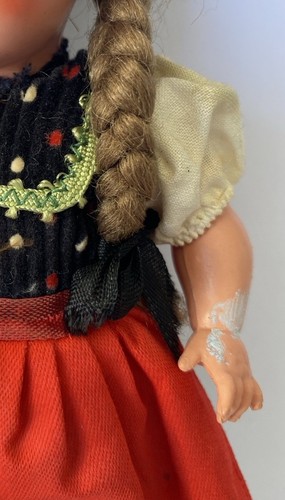 LOVELY VINTAGE c1950s GERMAN SCHILDKROT HAND PAINTED CELLULOID DOLL - Picture 4 of 6