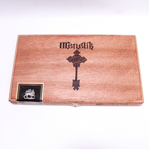 Caja de cigarros de madera vacía Menelik 4 1/2 x 52 10,5" x 6" x 1,25" - Imagen 8 de 10