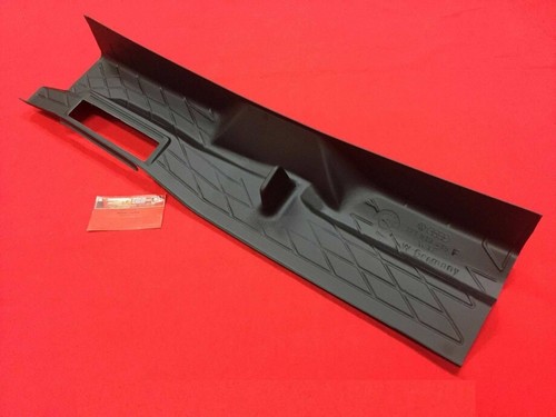 VW Golf 1, Cabrio, Caddy, Jetta I, Wasserabweiser Original VW (13-142)