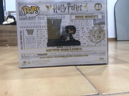 Funko Pop Harry Potter Entering Platform 9 3/4 Action Figure - Picture 2 of 2