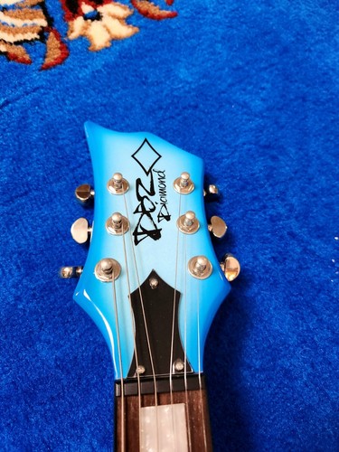 Dean DBZ Diamond Hailfire Guitar. Explorer Style. - Picture 5 of 7