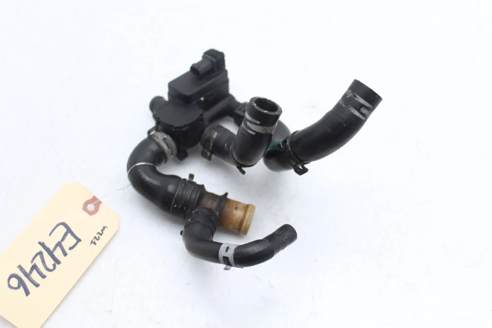 07-13 MERCEDES-BENZ W221 S550 S600 VÁLVULA CONTROL CALEFACCIÓN Y MANGUERAS E4246 Foto 3 de 4