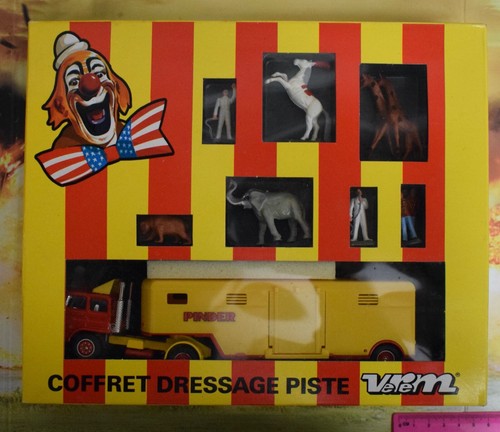 Druckguss Verem Pinder Zirkusbox Dressur Piste Ref 953 - Bild 1 von 2