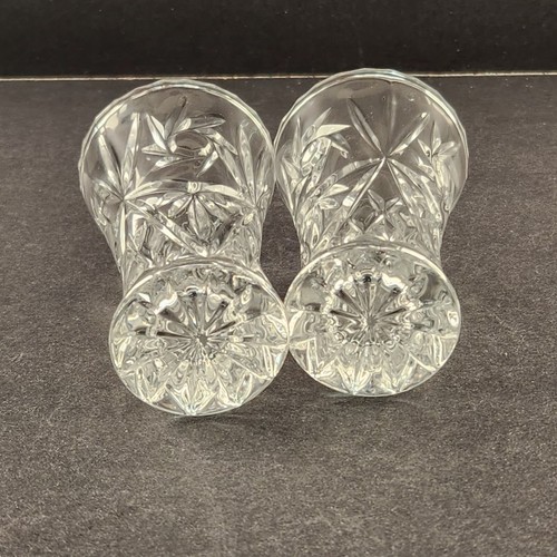 2 Lenox Crystal Bud Vases with Pinwheel Star Pattern Czech Republic 4" Tall - Picture 7 of 7