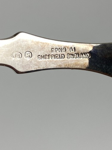 Sheffield England Scalloped Berry Server EPNS A1 Silver w Gold Wash MOP Handle - Picture 7 of 14