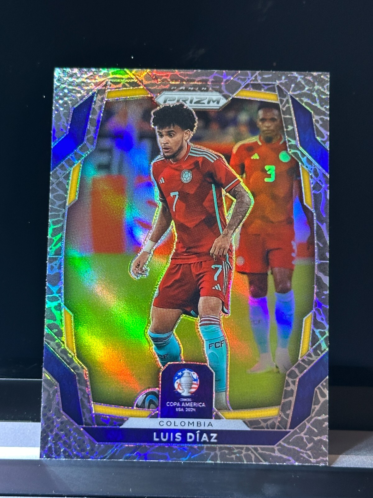 2024 Panini prizm copa america soccer elephant prizm sp-Luis Diaz
