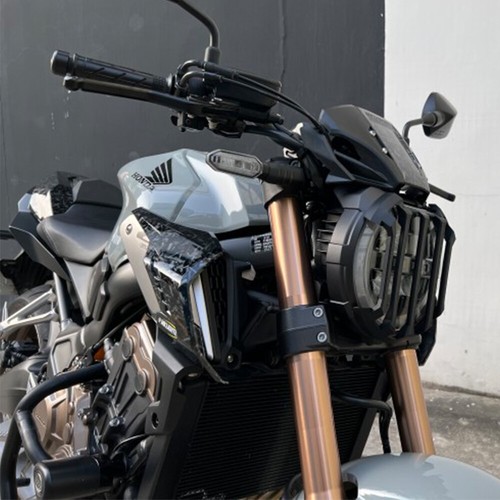 Cubierta de borde del alerón con capucha lateral para Honda CB650R - Imagen 4 de 20