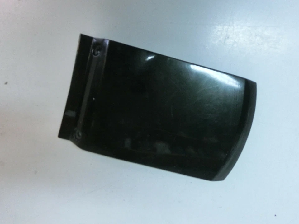 Yamaha TDM 850 3VD 4CM 91-95 Sitzbankverkleidung mitte Verkleidung Sitzbank Heck - Bild 1 von 1