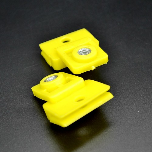 2pcs Window Clips Door Glass Bracket Channel Sash Mountings for Honda Nissan - Picture 6 of 6