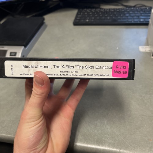 The X-Files “sixth Extinction” Tv Show Network Master Copy (VHS, 1997) Very Rare - Picture 1 of 3