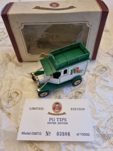 Job Lot Bundle of 12 Boxed Oxford Diecast Metal Replica Vehicle Models - Picture 3 of 14