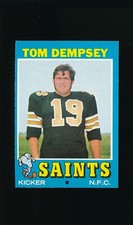 1971 Topps #5 Tom Dempsey * Kicker * New Orleans Saints * EX-MT *