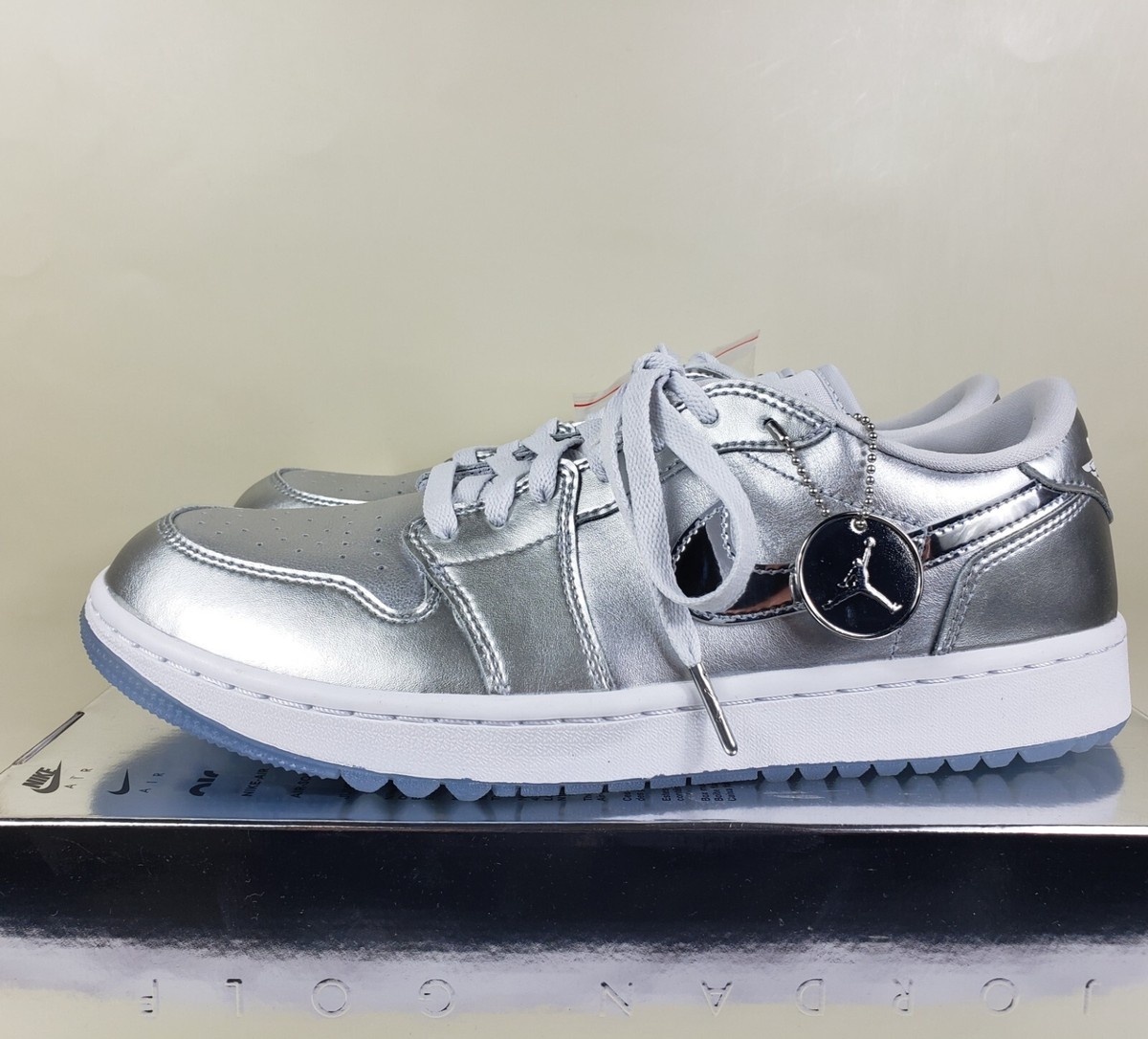 な*ぶ様 Air Jordan 1 Low Golf Gift Giving Nike Air Jordan 1 Low G NRG Golf Gift Giving Silver FD6848
