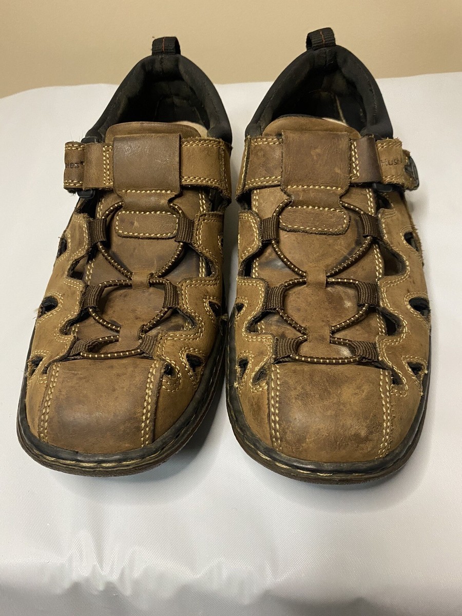 Hush puppies closed on sale toe sandals