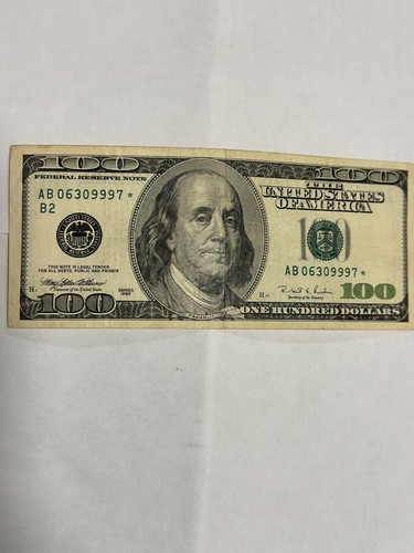 AB0630 9997 Star Note 1996 $100 Dollar Bill - Picture 3 of 4