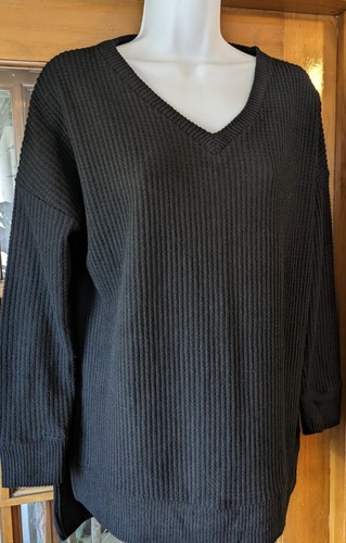 LILDY Black Tunic Top Split Sides  Waffle Knit Black High Low Hem Tunic - Picture 2 of 5