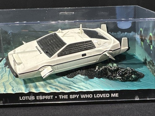 LOTUS ESPRIT 007 James Bond Collection THE SPY WHO LOVED ME Diecast 1:43 White