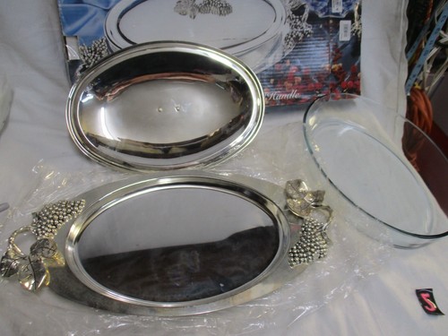 Cazuela Elegance plateada cubierta ovalada de 3 cuartos en bandeja caja abierta sin usar - Imagen 2 de 10