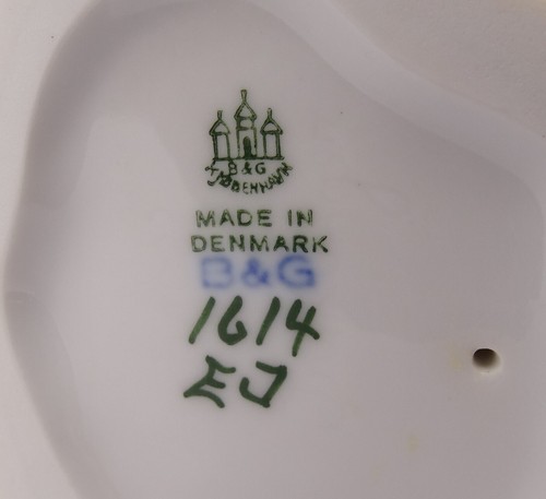 Bing & Gröndahl Porcelain Figurine No 1614 Love Rejected 17.5cm Floor Mark 1957 - Picture 8 of 8