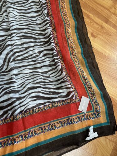 NEW CHICO’S Zebra Sizzle Square Scarf Multicolored - Picture 2 of 2