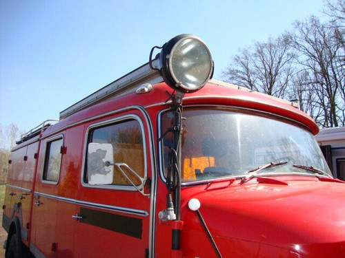 Allrad Mercedes 710 (1113) Kurzhauber Ex-Feuerwehr Einzelbereifung (OLDTIMER) - Bild 8 von 20