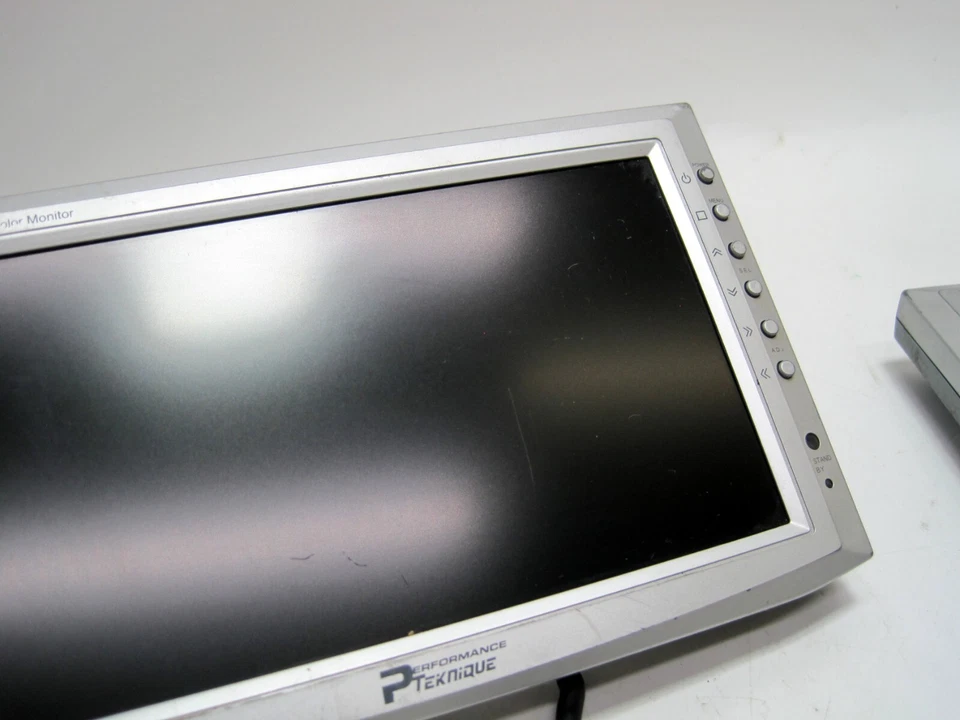 Set of 2 - Performance Teknique ICBM-9260T 7" TFT LCD Monitors USED - Image 3 of 4