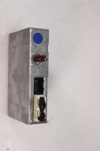 2014-2015 Chevy Camaro OnStar Communications Control Module Unit OEM  - Picture 2 of 4