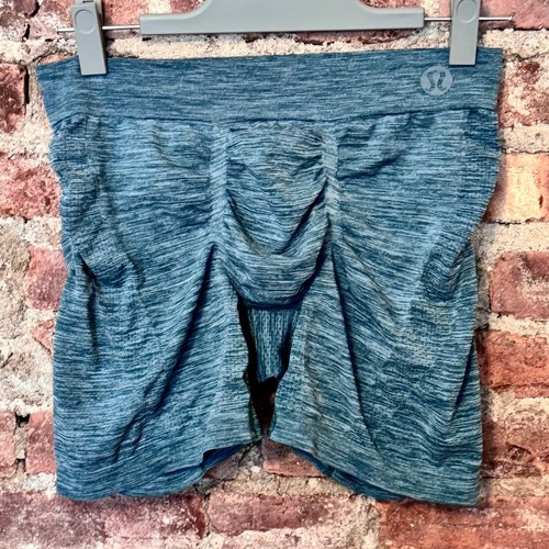 Lululemon Heather Green Rapid Vent Tech Boxer 5" - Picture 2 of 8