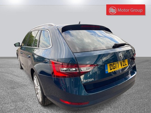 2017 Skoda Superb 2.0 TDI SE L Executive Euro 6 (s/s) 5dr ESTATE Diesel Manual - Picture 19 of 22