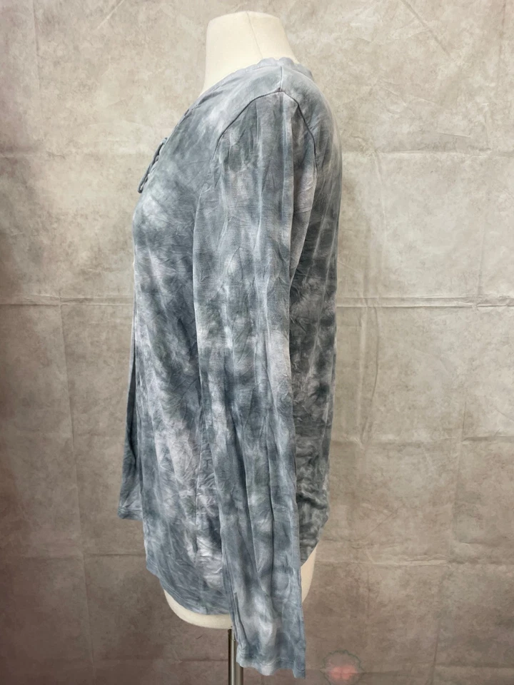 Camiseta de manga larga suave y sexy para mujer American Eagle Outfitters talla L Foto 2 de 4