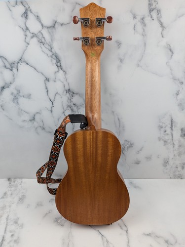 Donner 21 Zoll Sopran Mahagoni Ukulele mit Gurt & Tasche - Bild 4 von 8