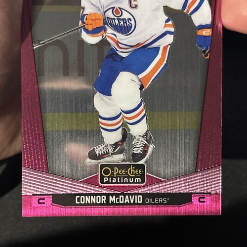 2024-25 O-PEE-CHEE Connor McDavid OPC PLATINUM PREVIEW MATTE PINK /75 - Bild 3 von 6