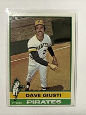 1976 Topps Dave Giusti #352 Pittsburgh Pirates MLB Baseball Card