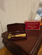 Vintage Gold Tone And Bakelite SCHICK EVERSHARP Injector Razor In Original Box