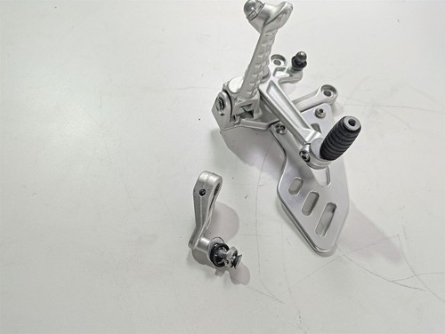 2017 Aprilia RSV 1100 Tuono V4 Factory Left Front Footpeg Shifter Set 897829 - 第 3/12 張圖片