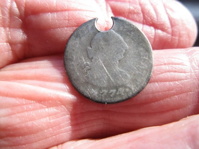 DETECTING FINDS COLONIAL SPANISH HALF REALE 1774 CHARLES III CLIPPED HOLED - Image 3 of 3