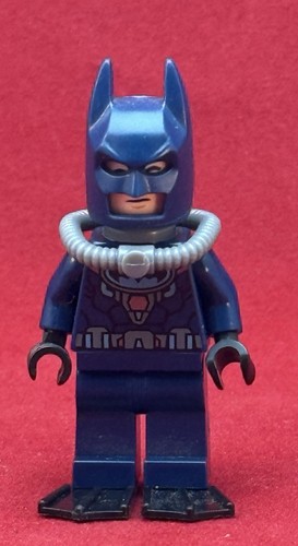 2014 SUPER HEROES BATMAN NEOPRENANZUG MINIFIGUR SH0097 ORIGINAL