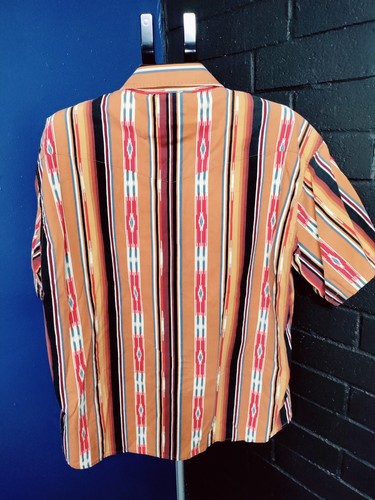 Vintage Wrangler Western Cowboy Aztec Striped Button Shirt Size XL Short Sleeve - Picture 5 of 5