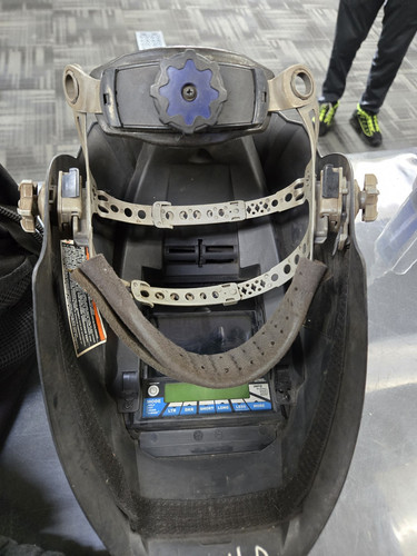 Casco de soldadura/molienda Miller Titanium 9400 con sistema de filtración de aire PAPR P22 - Imagen 7 de 18