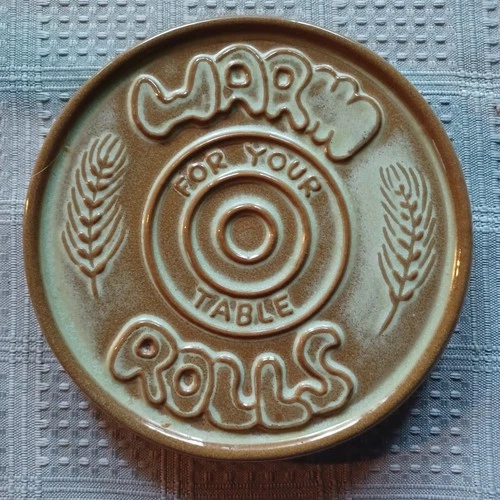 Frankoma Pottery Bun Warmer 250 Desert Gold Trivet Warm Rolls for Your Table MCM
