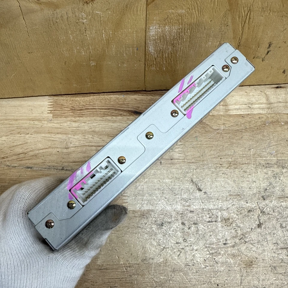 ☆Genuine OeM☆04-05 Nissan Armada Infiniti QX56 GPS Navigation Module 28330-5Z001 Foto 4 de 4