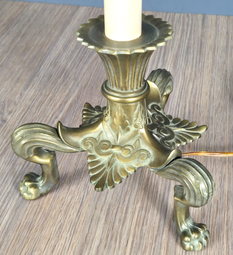 Ethan Allen ornate brass table lamp tri footed claw feet, bouillotte style 32" - Picture 10 of 11