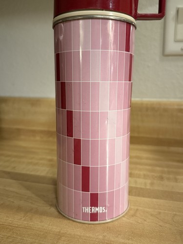 Vintage Thermos Vacuum Pink Maroon Color Block Rectangle Design King-Seeley - Picture 3 of 9