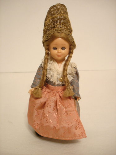 Vintage traditionelle österreichische ethnische Puppe Hartplastik Sammlerstück - Bild 20 von 20