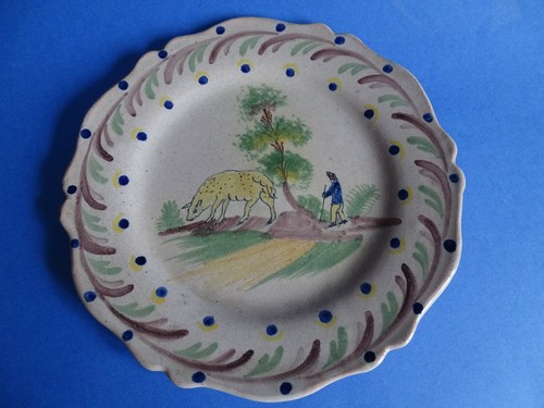 NEVERS UNE ANCIENNE ASSIETTE FAIENCE 19 EME - Picture 1 of 9