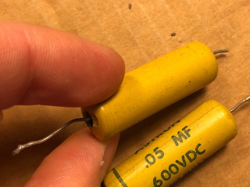 2 Vintage Astron .05 uf 600v Mustard Capacitors Amp Tone Caps TEST GOOD - Picture 5 of 8