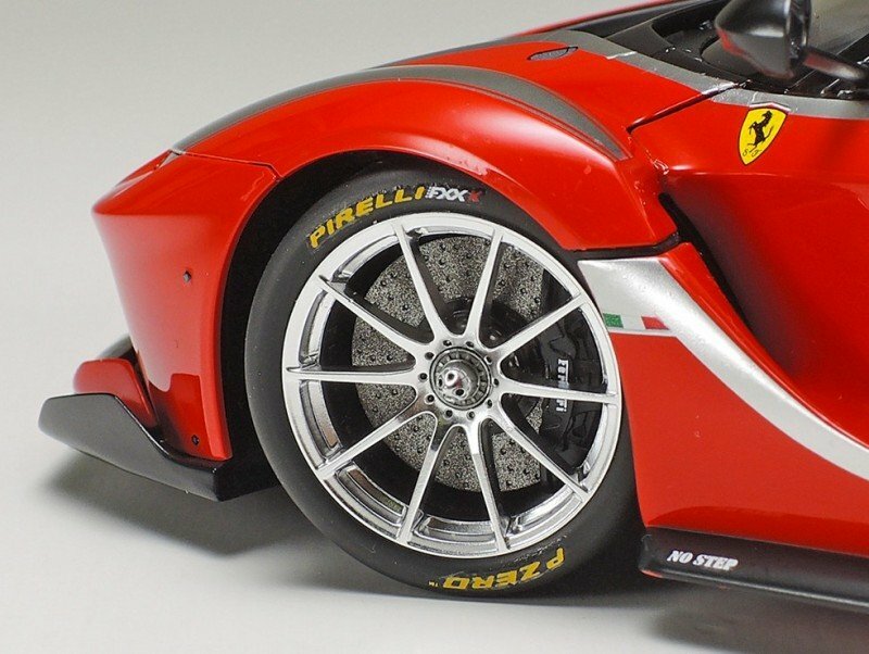 (未使用･未開封品)　タミヤ マスターワークコレクション No.156 1/24 フェラーリ FXX K No.10 レッド 塗装済み完成モデル 21156 完成品 qdkdu57 Amazon.com: TAMIYA Master work collection No.56 1/24 Ferrari